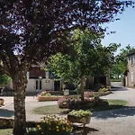 Domaine De Malet Hotel 3*