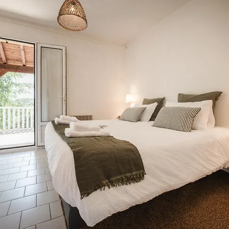 Otel Domaine De Malet