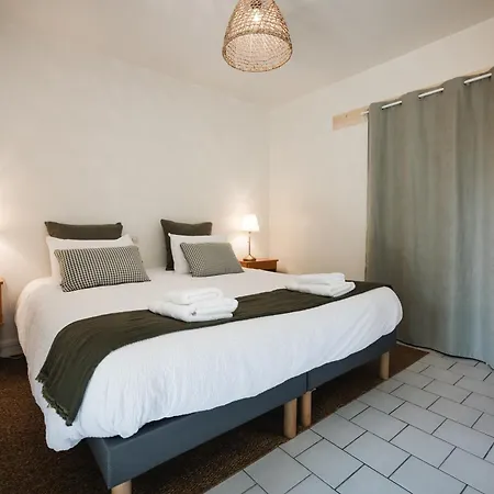 ホテル Domaine De Malet ヴィトラック